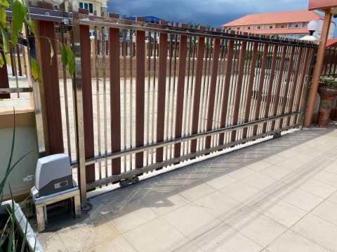 มอเตอร์ประตูบานเลื่อน